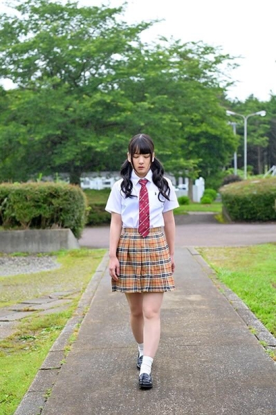花了720万日币(161万台币)拍出的作品！这位顶级美少女最后也最强的噱头是？ ... 