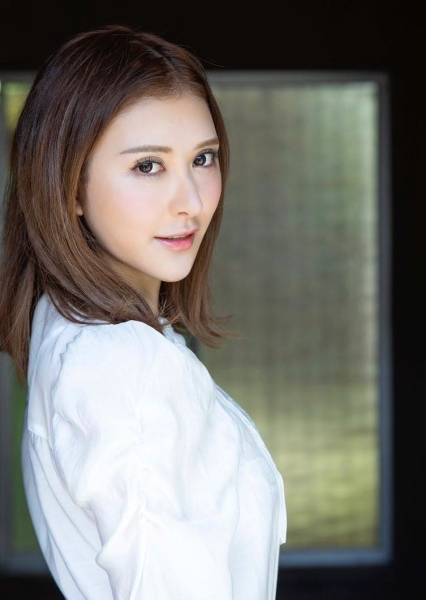 等待专属发表！兰々(原 蜜美杏)的最后一个动作完成！ 