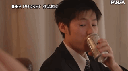 勾引同事回家搞！相沢みなみ(相泽南)露出素颜真面目！ 