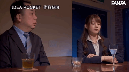 相沢みなみ(相泽南)公布照片：向家人密告我拍AV的就是她！ 