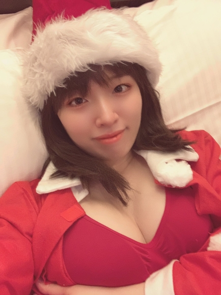 大惊！白雪沙夜结婚了、而且结婚纪念日还出去外送！ 