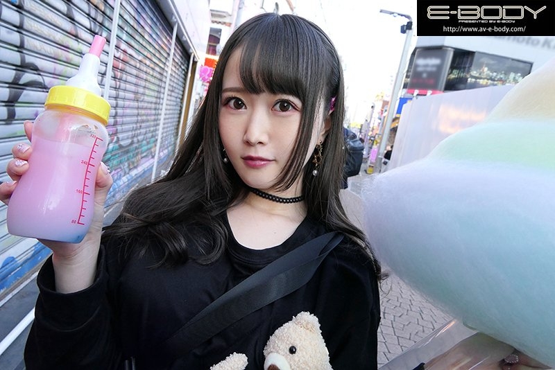 解密！那位精神不安定、身材却很暴力的F罩杯天使「百田くるみ」是？ ... ... ... 