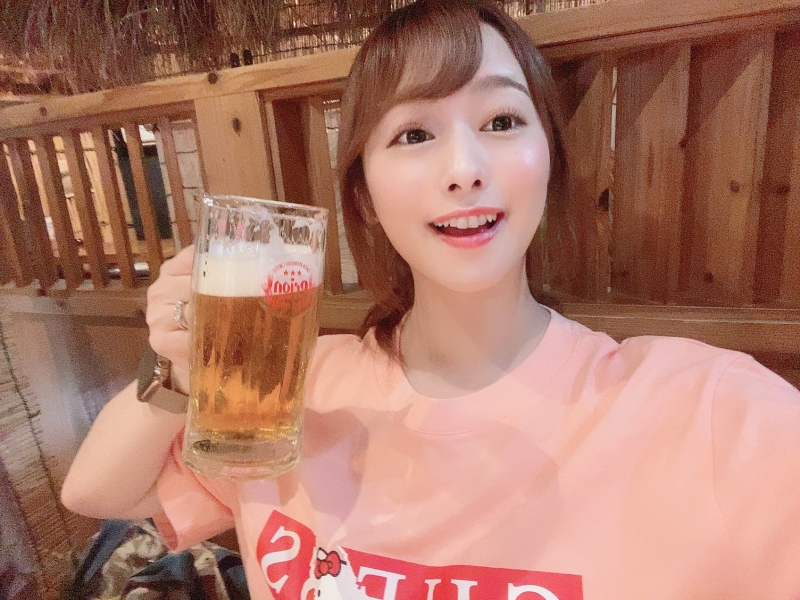 白石妈妈惊爆：10-15年前的女优收入是现在的5~10倍，然后我14岁就赚很大！ ... ... ... 