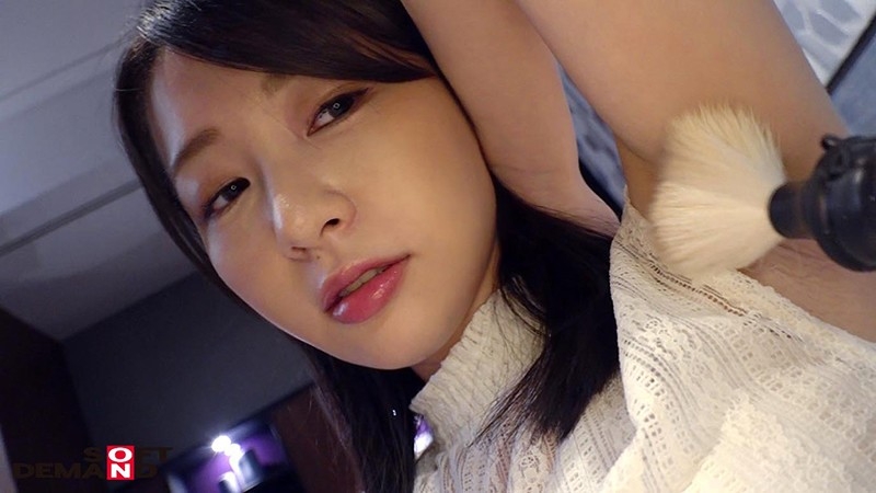 SOD人妻系列最强美乳！让爷爷们都动心的身材教科书「坂井千晴」来了！ ... 