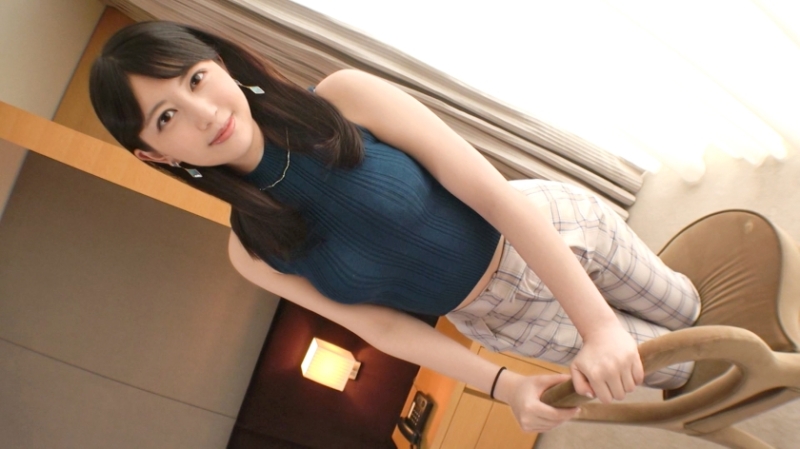 公车女介绍来的淫乱女！爱跑趴的栗山絵麻一钓就上、一上就被射后不理！ ... 