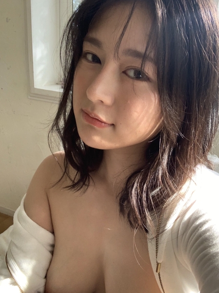 迎战有栖花あか！新片商Faleno的神乳登场！ 