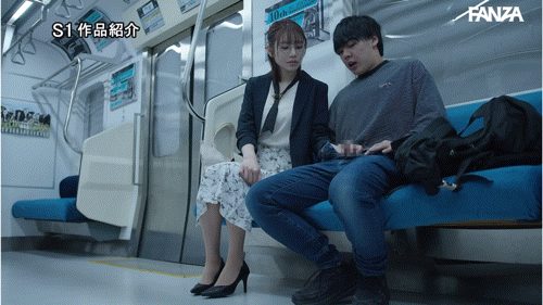 【速报】打巴掌、踩鸡鸡⋯戴眼镜的「文系美女」河北彩伽这次有够痴！ ... 