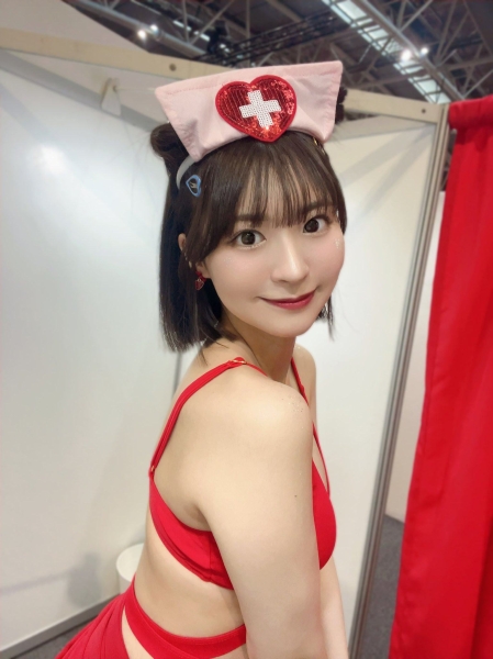 参加完TRE后⋯她开设小号休业了？ 