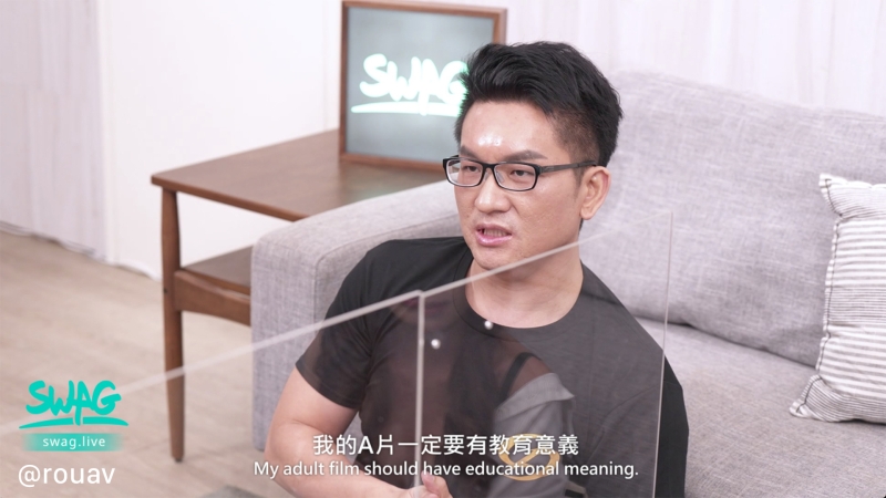 防疫打炮人人有责！童仲彦示范安全射交距离！惊喜彩蛋版上映中！ ... ... 