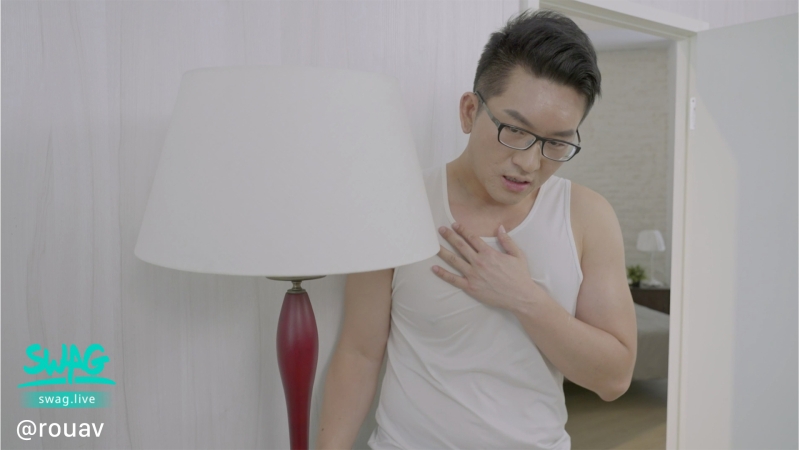 防疫打炮人人有责！童仲彦示范安全射交距离！惊喜彩蛋版上映中！ ... ... 