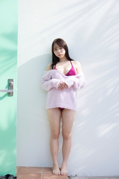 哪泥！写真界的巨乳新星原来曾被无码卖家中出？ 